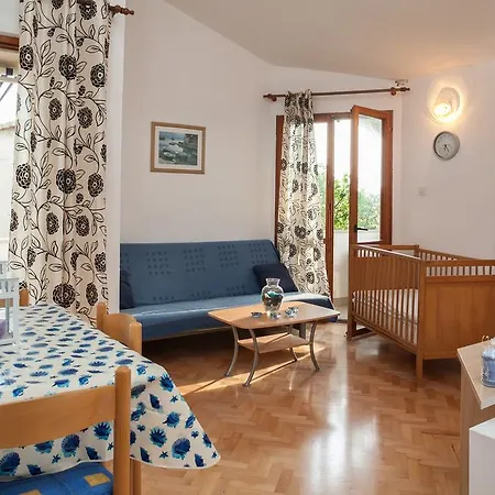 Apartment Kornelija 2