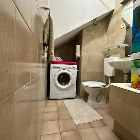 Kornelija 2 * Podgora (Split-Dalmatia)