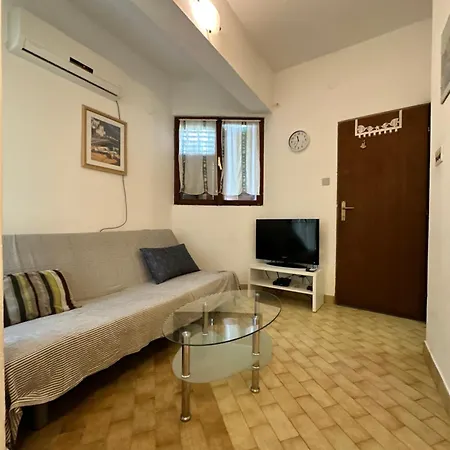Apartment Kornelija 2