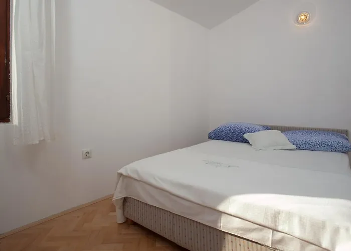Kornelija 2