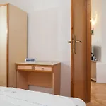 Kornelija 2 Podgora (Split-Dalmatia)