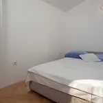 Kornelija 2