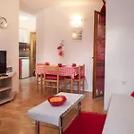 Kornelija 2