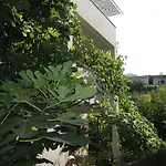 Kornelija 2 Apartment