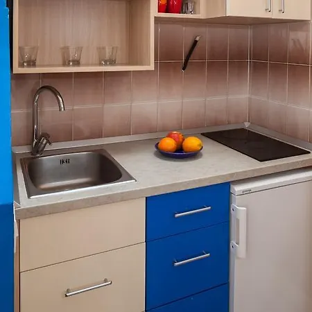 Kornelija 2 Apartman *