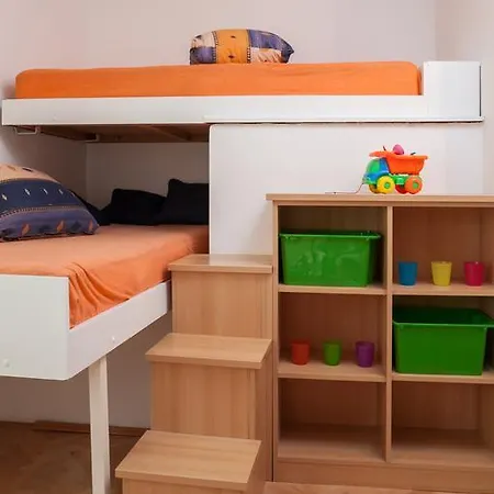 Kornelija 2 * Podgora (Split-Dalmatia)