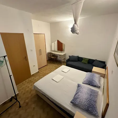 Kornelija 2 Apartman Podgora (Split-Dalmatia)